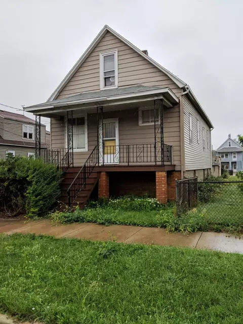 2440 Schrage Ave, Whiting, IN 46394 photo 2