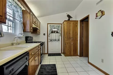 304 E 221st Ave, Lowell, IN 46356 photo 8