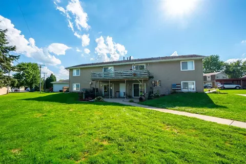 43 Oak Ct, Hebron, IN 46341 photo 8