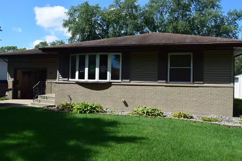 1036 N Dwiggins St, Griffith, IN 46319 photo 1
