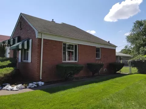 218 Arthur St, Gary, IN 46404 photo 4
