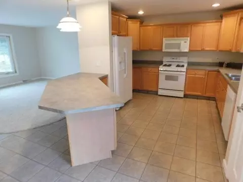 3280 Rustic Ln, Crown Point, IN 46307 photo 9