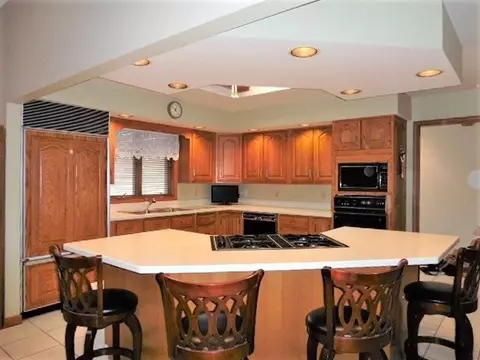 8210 Beech Ave, Munster, IN 46321 photo 7