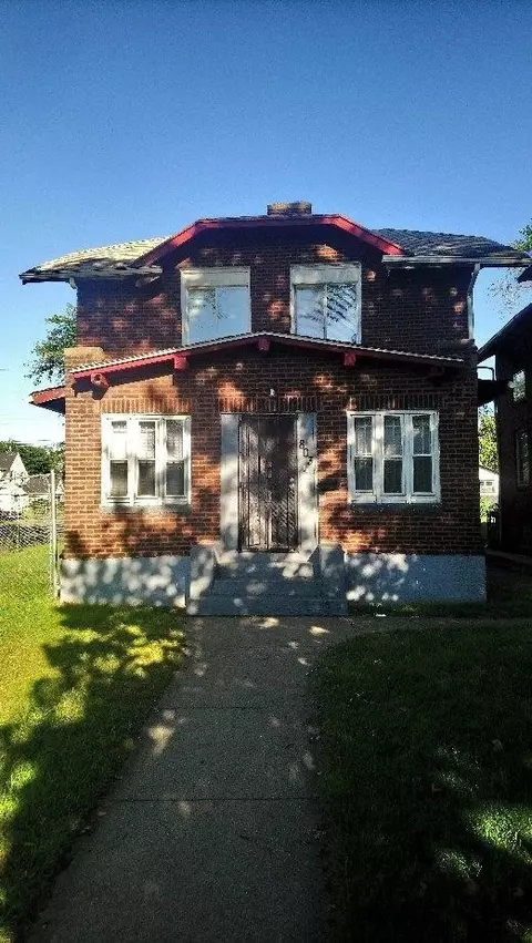 803 Pierce St, Gary, IN 46402 photo 1