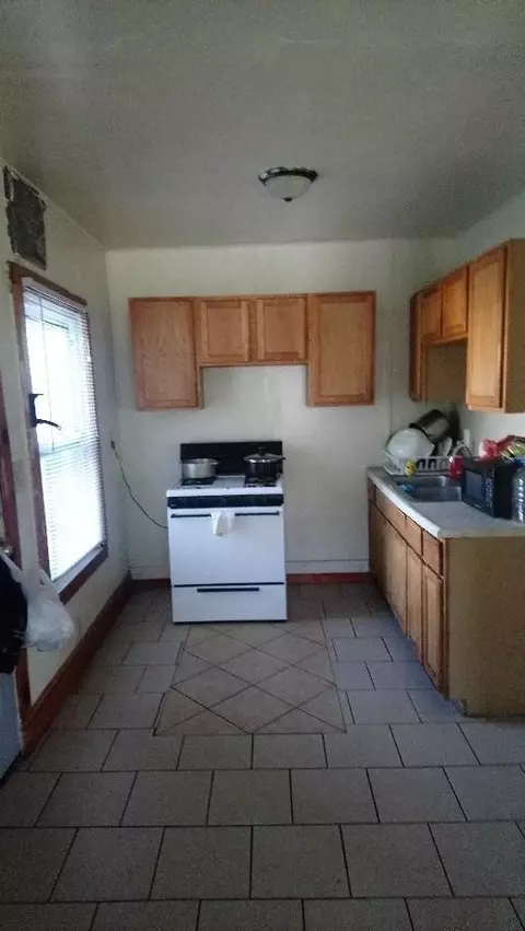803 Pierce St, Gary, IN 46402 photo 7