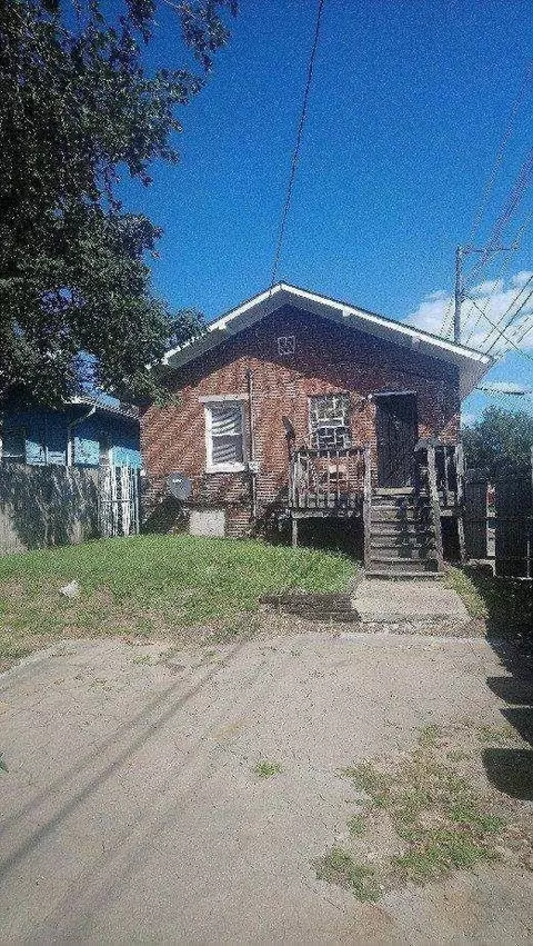 456 Pierce St, Gary, IN 46402 photo 3