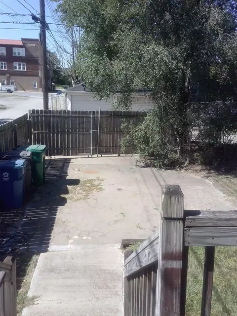 456 Pierce St, Gary, IN 46402 photo 11
