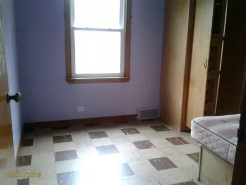 3946 Whitcomb St, Gary, IN 46408 photo 8