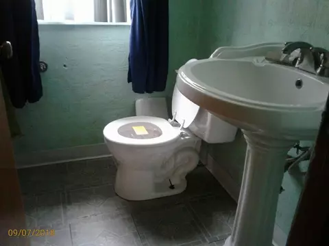 3946 Whitcomb St, Gary, IN 46408 photo 9