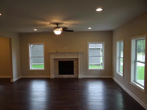 8643 Dena Ct, Saint John, IN 46373 photo 7