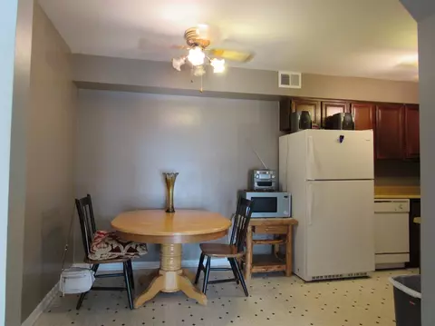 920 Camellia Dr #2, Munster, IN 46321 photo 6