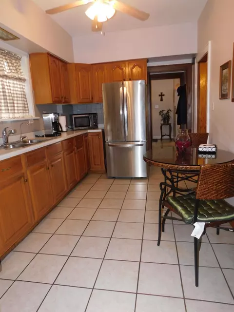 1836 Davis Ave, Whiting, IN 46394 photo 8