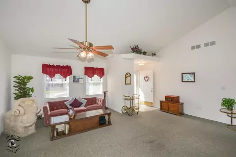 662 Beech Ct, Lowell, IN 46356 photo 6