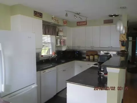 8944 Potomac Dr, Munster, IN 46321 photo 4