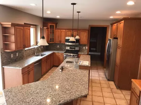 7245 E 106th Ave, Crown Point, IN 46307 photo 3