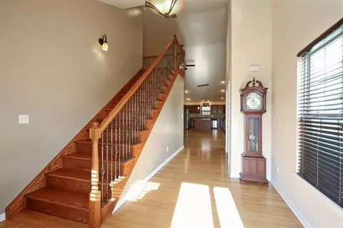 1229 Thistle Ave, Griffith, IN 46319 photo 2