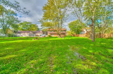 1211 N Cline Ave, Griffith, IN 46319 photo 7