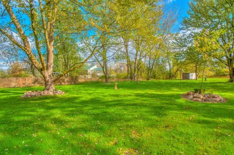 1211 N Cline Ave, Griffith, IN 46319 photo 5