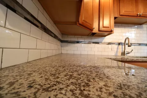 823 King St, Gary, IN 46406 photo 4