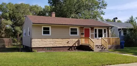823 King St, Gary, IN 46406 photo 1