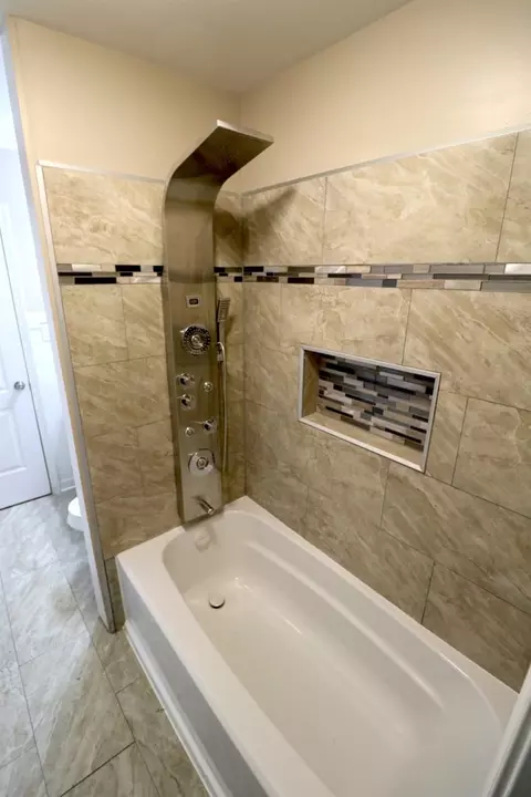 823 King St, Gary, IN 46406 photo 6