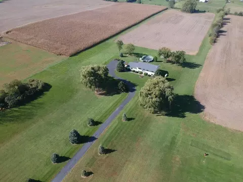 15976 Harrison St, Crown Point, IN 46307 photo 2