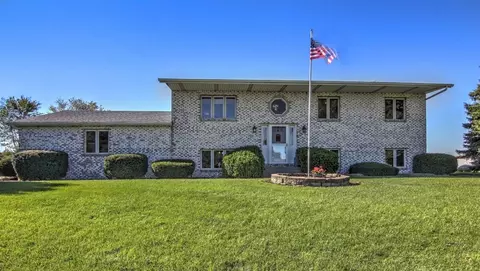15976 Harrison St, Crown Point, IN 46307 photo 5