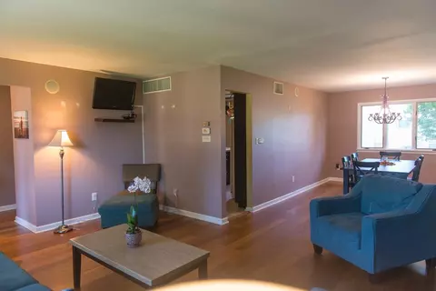 531 Cedar Ct, Munster, IN 46321 photo 5