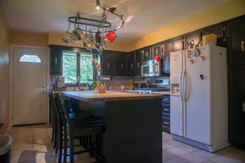 531 Cedar Ct, Munster, IN 46321 photo 6