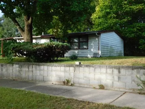 2366 Roosevelt Pl, Gary, IN 46404 photo 3