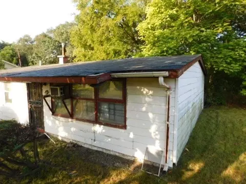 2366 Roosevelt Pl, Gary, IN 46404 photo 4
