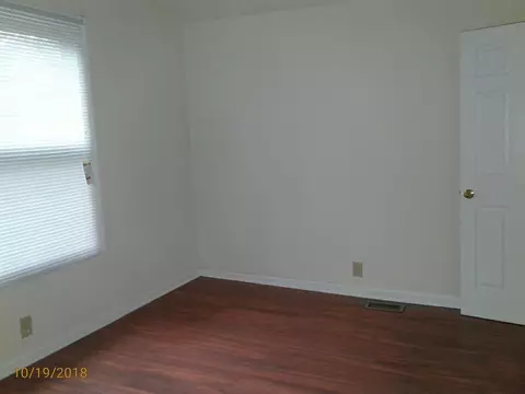 740 Van Buren St, Gary, IN 46402 photo 8