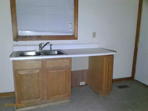 740 Van Buren St, Gary, IN 46402 photo 6