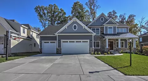 2144 Copper Creek Dr, Crown Point, IN 46307 photo 1