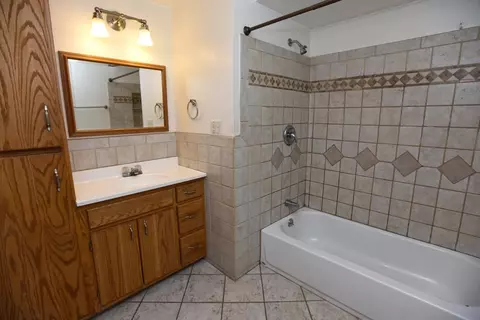 320 Cedar St, Crown Point, IN 46307 photo 10