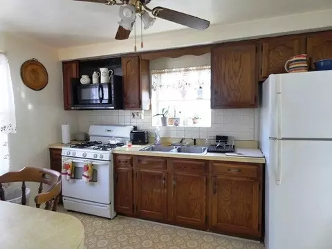 3521 Polk St, Gary, IN 46408 photo 5