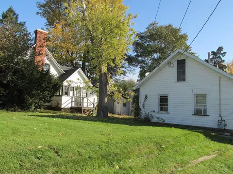 509 N Main St, Hebron, IN 46341 photo 6