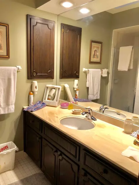 9248 Chestnut Ln, Munster, IN 46321 photo 13