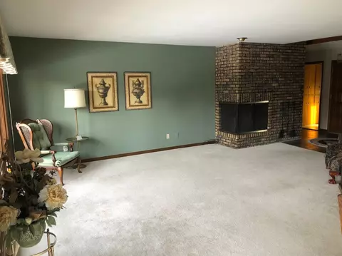9248 Chestnut Ln, Munster, IN 46321 photo 7