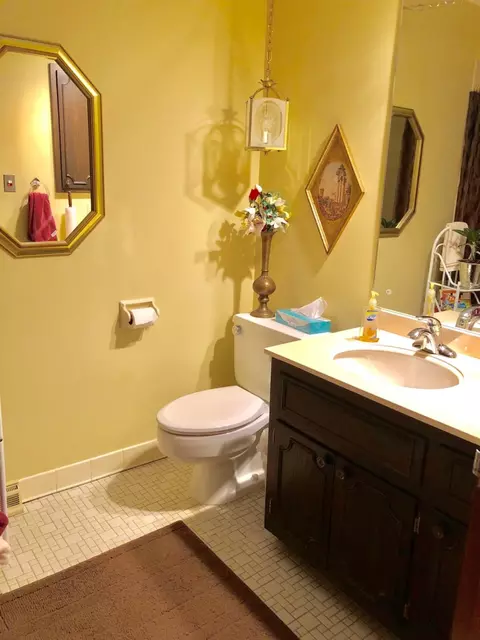 9248 Chestnut Ln, Munster, IN 46321 photo 19
