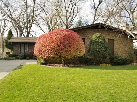 9248 Chestnut Ln, Munster, IN 46321 photo 40