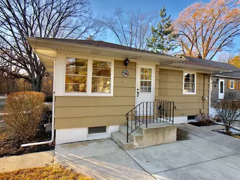 345 S Griffith Blvd, Griffith, IN 46319 photo 2