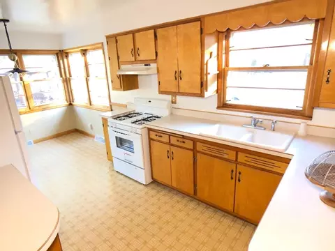 345 S Griffith Blvd, Griffith, IN 46319 photo 6