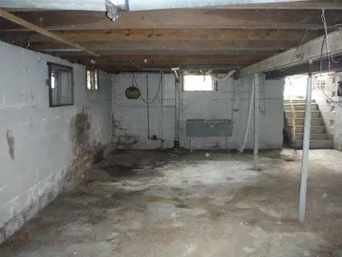 221 E 49th Ave, Gary, IN 46409 photo 5