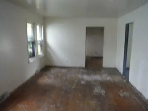 221 E 49th Ave, Gary, IN 46409 photo 4