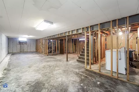 941 N Dwiggins St, Griffith, IN 46319 photo 19