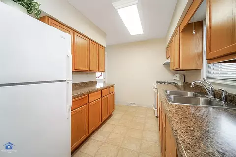 941 N Dwiggins St, Griffith, IN 46319 photo 7
