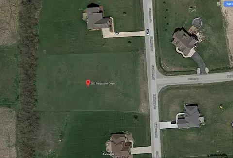 280 Fieldstone Dr, Hebron, IN 46341 photo 2