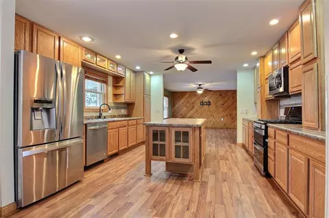 4809 E 1200, De Motte, IN 46310 photo 8