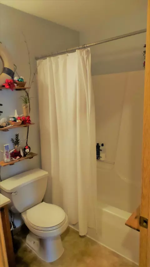 1176 Carol St, Burns Harbor, IN 46304 photo 7